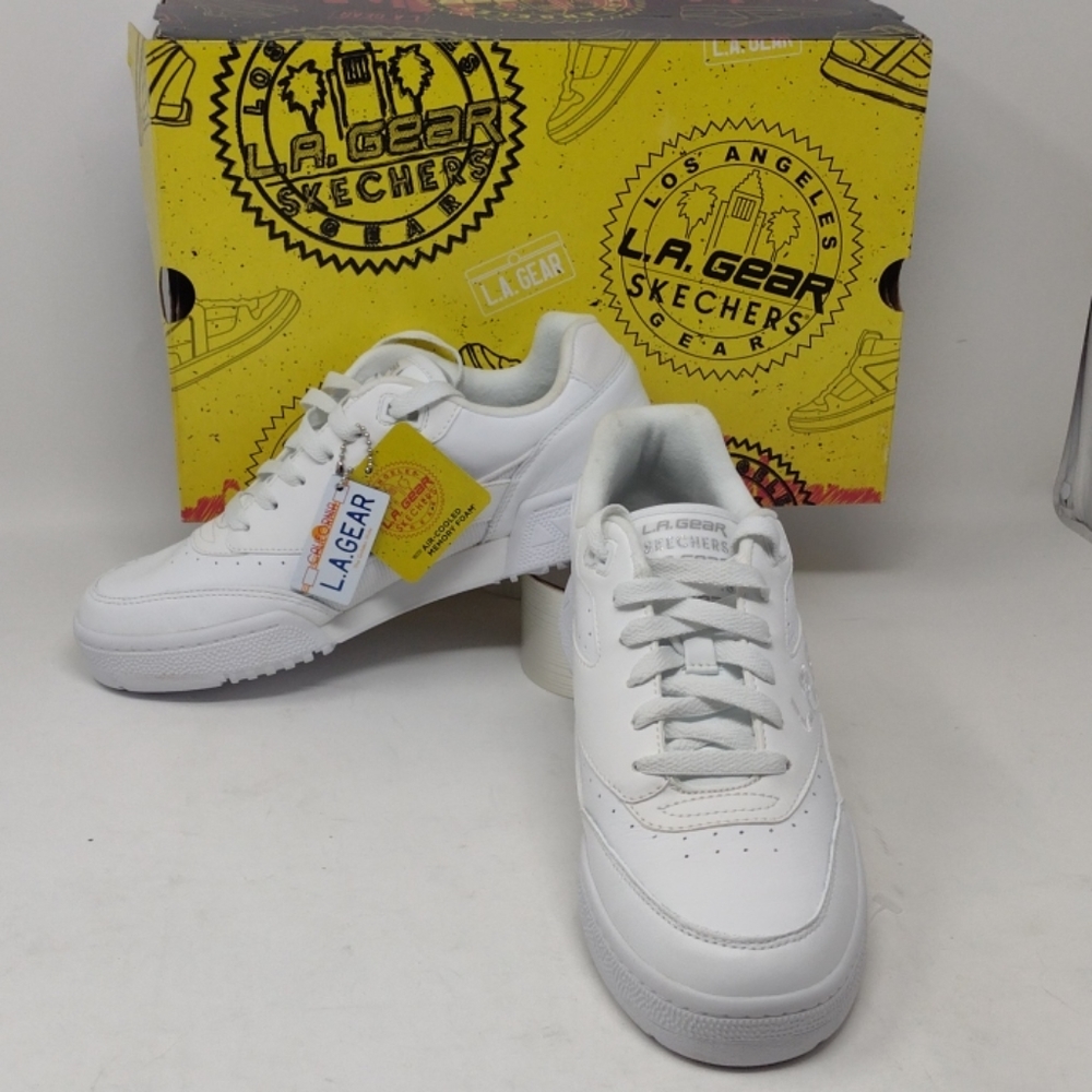 Skechers White Women's Lace-Up Sneakers